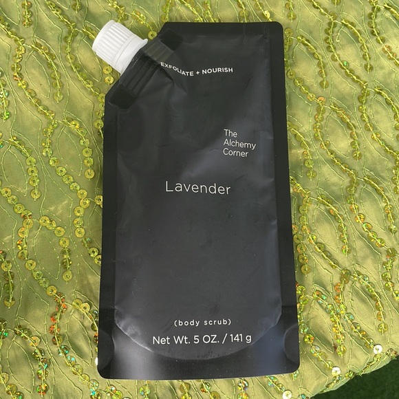 Relax & restore, Exfoliate and nourish, refresh and hydrate. Express. Brand New - Picture 4 of 7